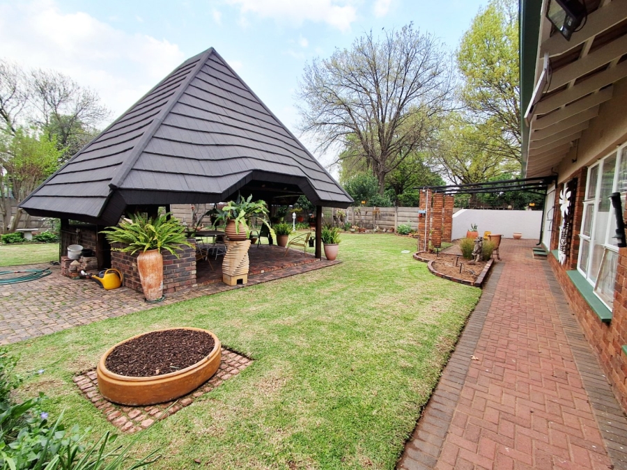 4 Bedroom Property for Sale in Vaalpark Free State